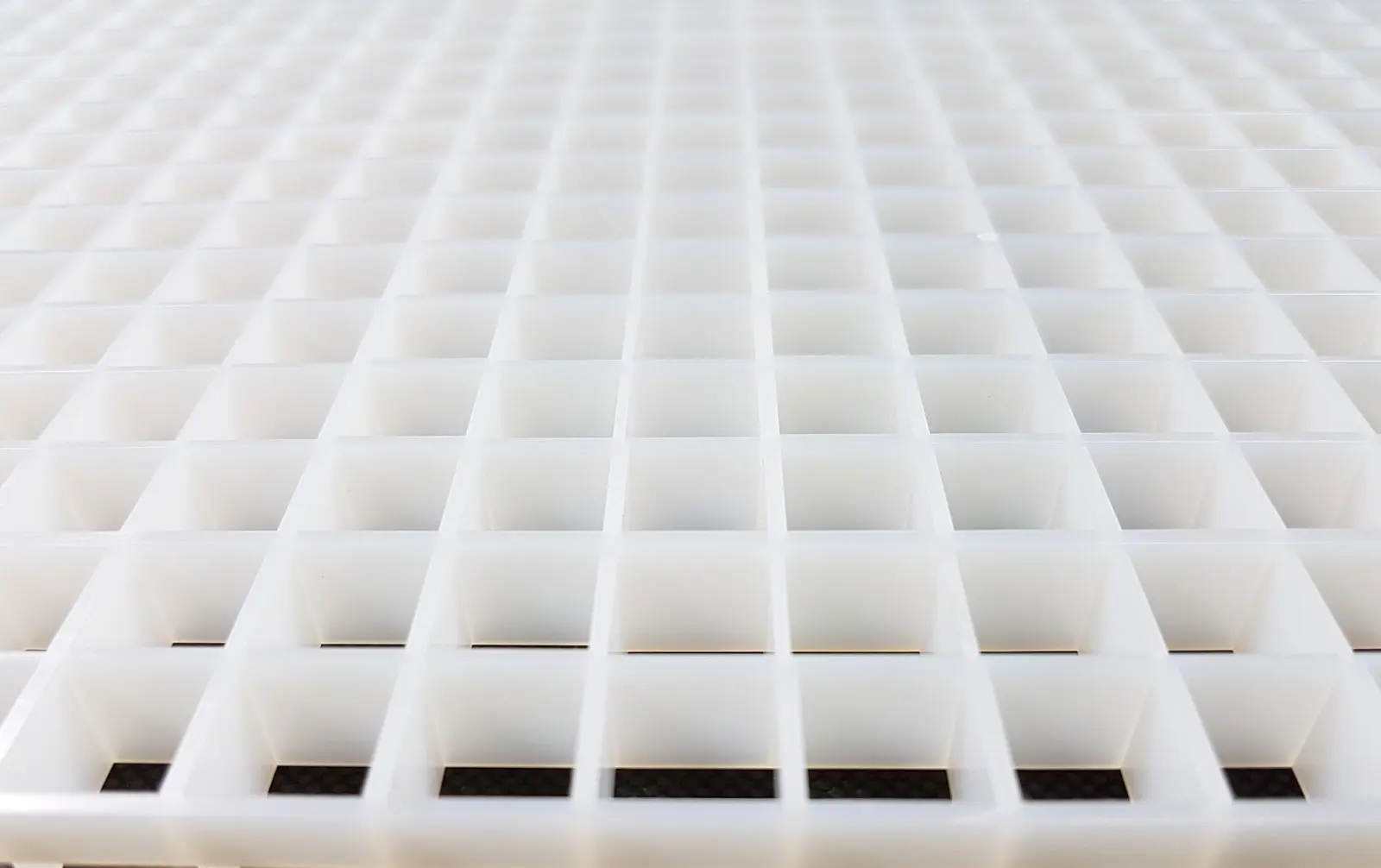 Lichtrasterplatte weiß 620x400x13mm